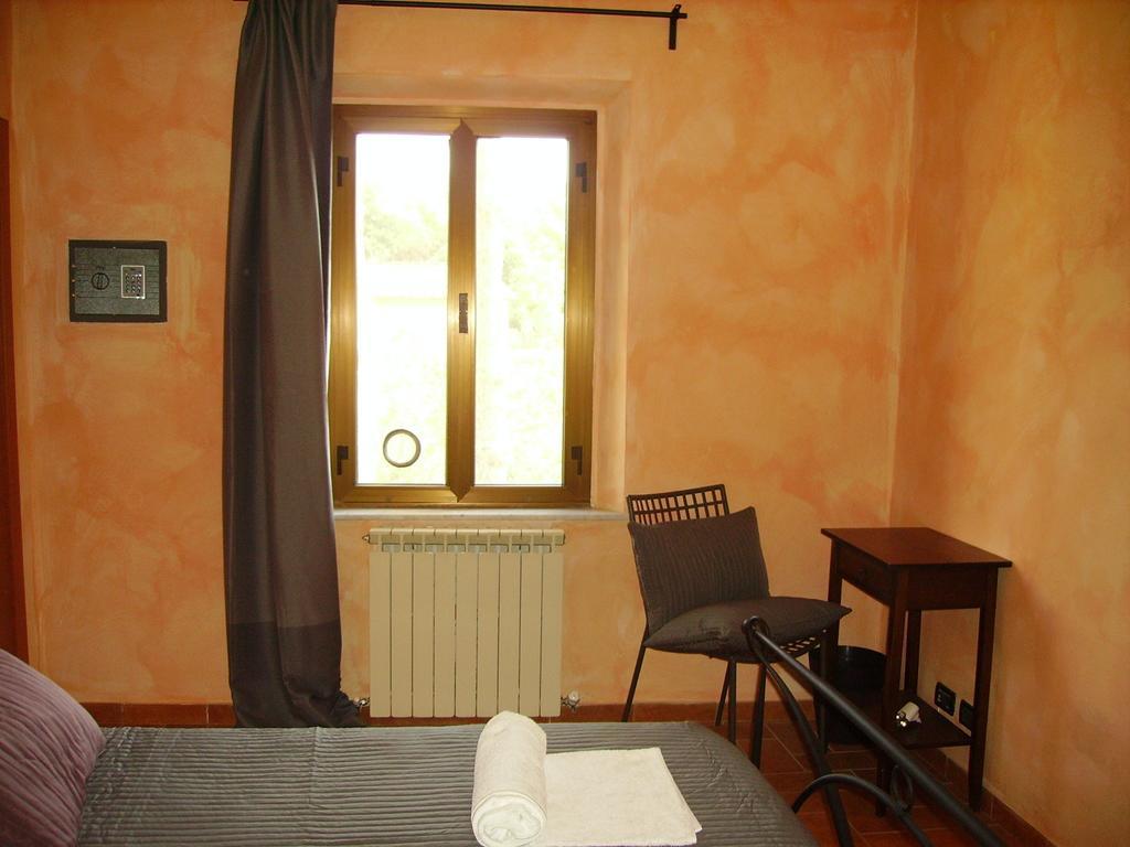 La Voliera Bed & Breakfast Pisa Zimmer foto