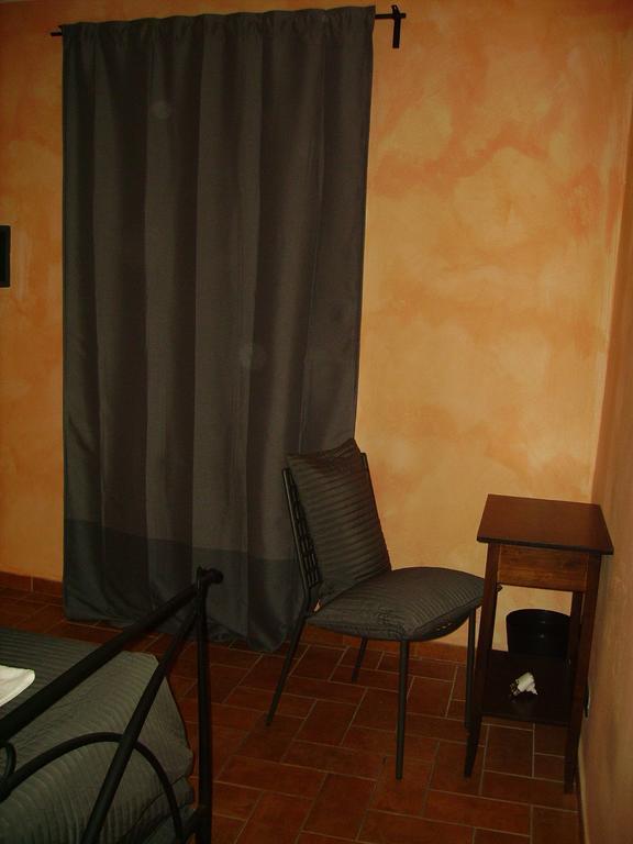 La Voliera Bed & Breakfast Pisa Zimmer foto
